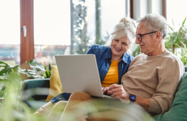 Downsize your Olivedale property? Benefits of freeing up retirement equity, and finding renewed freedom. Guidance from Cornerstone Homes